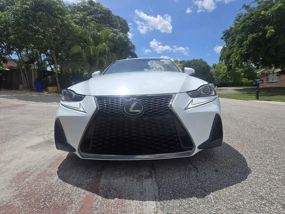 2019 Lexus IS 3rd Gen - Image 3 of 19