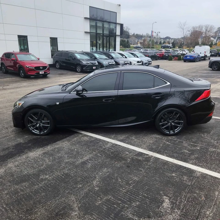 2019 Lexus IS 3rd Gen - Image 7 of 19