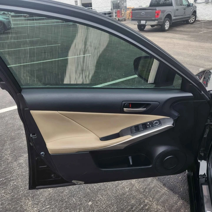 2019 Lexus IS 3rd Gen - Image 12 of 19
