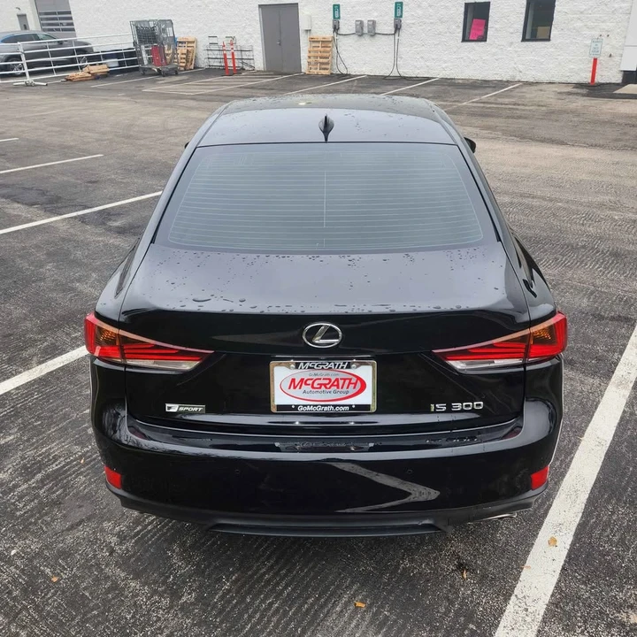 2019 Lexus IS 3rd Gen - Image 5 of 19