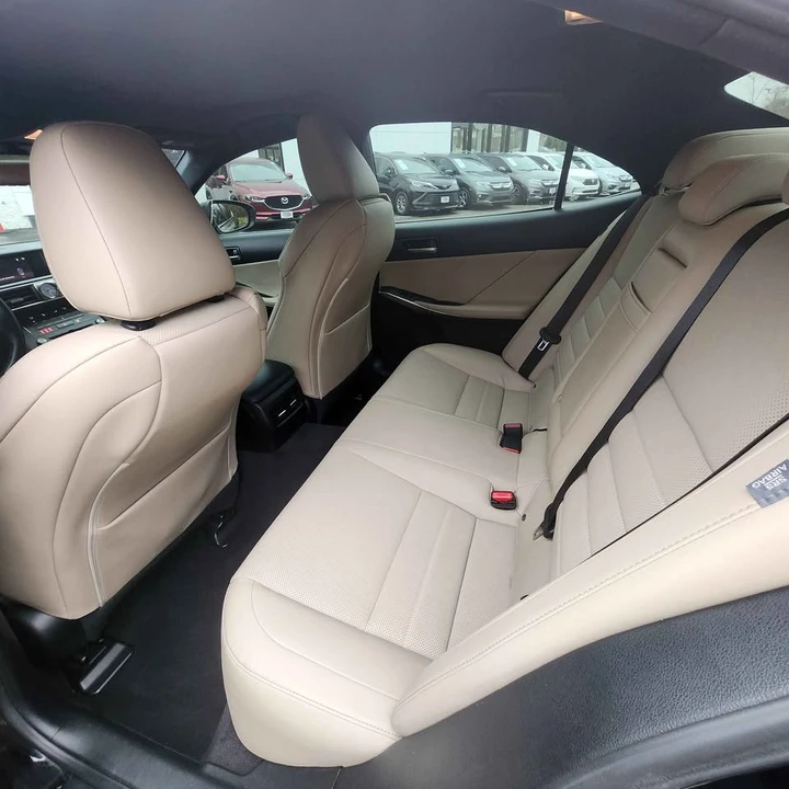 2019 Lexus IS 3rd Gen - Image 14 of 19