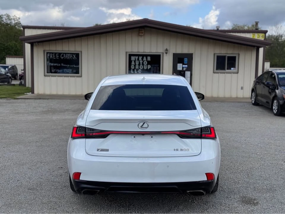 2019 Lexus IS 3rd Gen - Image 7 of 20