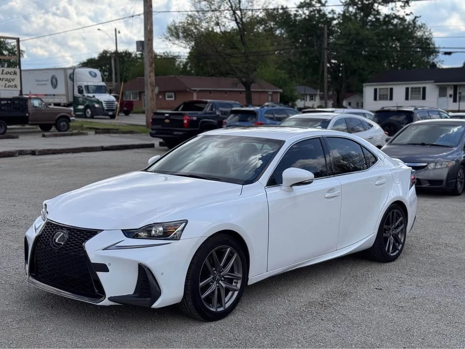 2019 Lexus IS 3rd Gen - Image 11 of 20