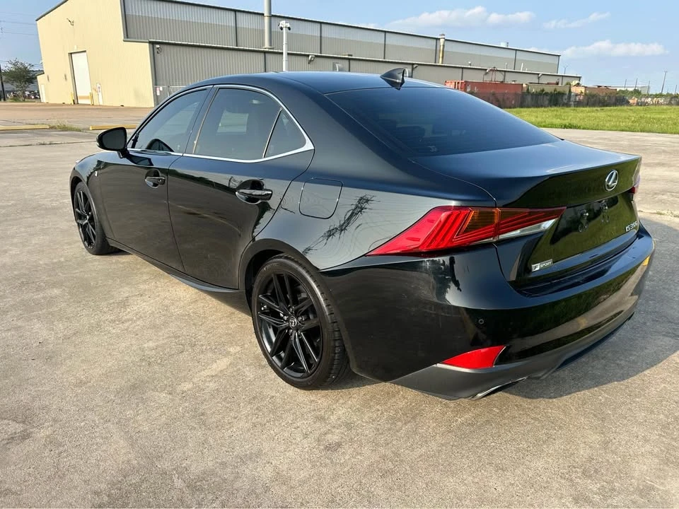 2019 Lexus IS 3rd Gen - Image 2 of 10