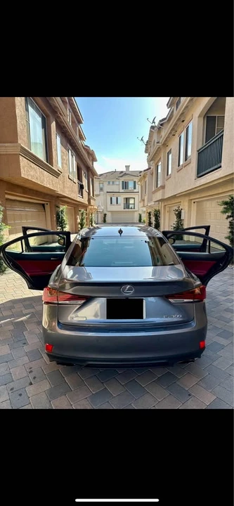 2019 Lexus IS 3rd Gen - Image 2 of 5