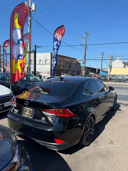 2019 Lexus IS 3rd Gen - Image 3 of 6