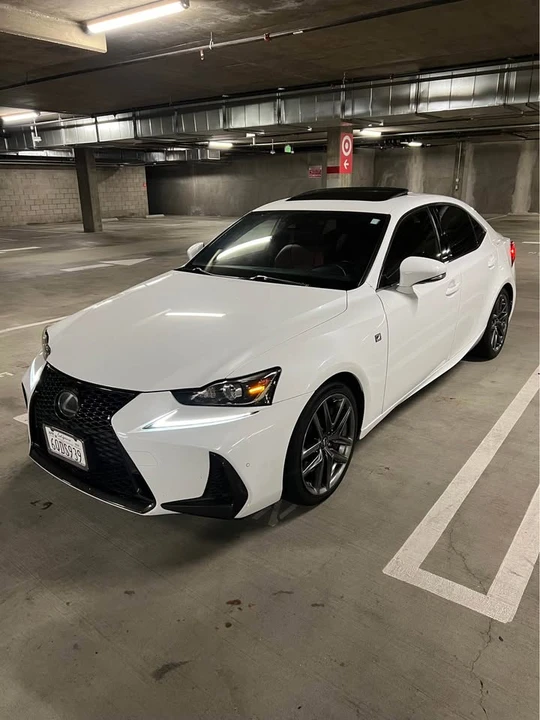 2019 Lexus IS 3rd Gen - Image 2 of 20