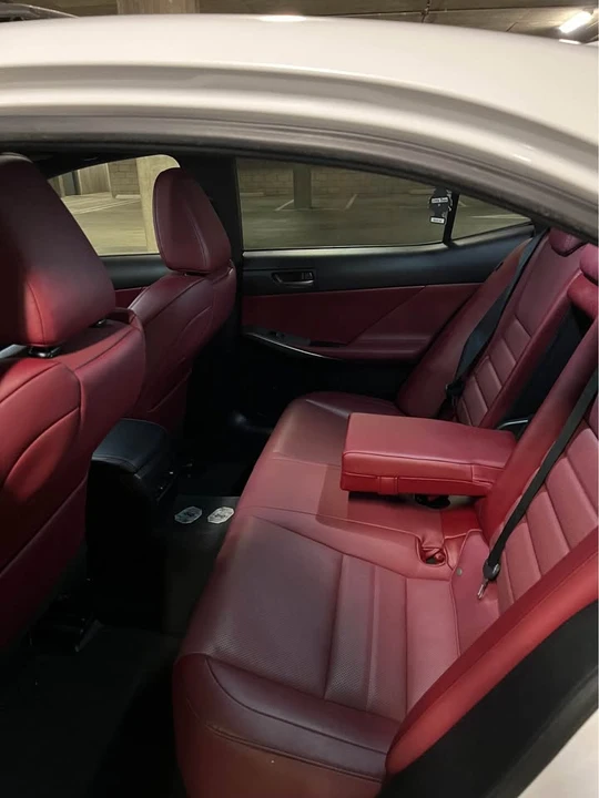 2019 Lexus IS 3rd Gen - Image 12 of 20