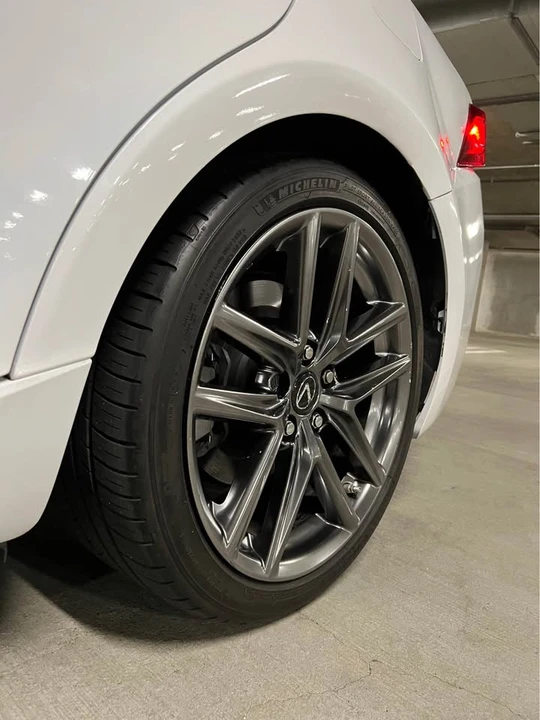 2019 Lexus IS 3rd Gen - Image 19 of 20