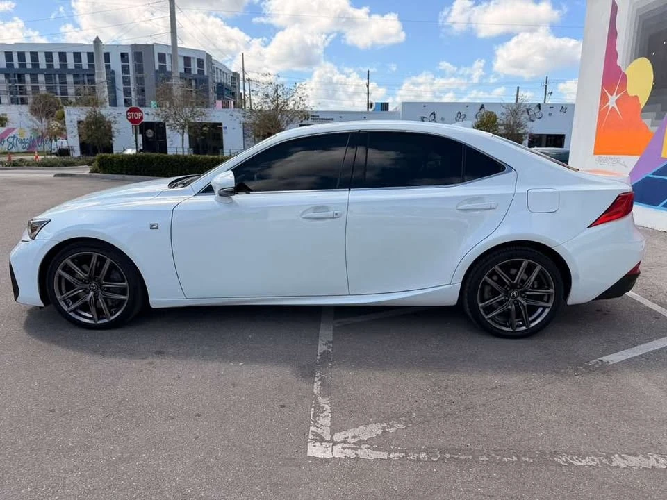 2019 Lexus IS 3rd Gen - Image 7 of 17