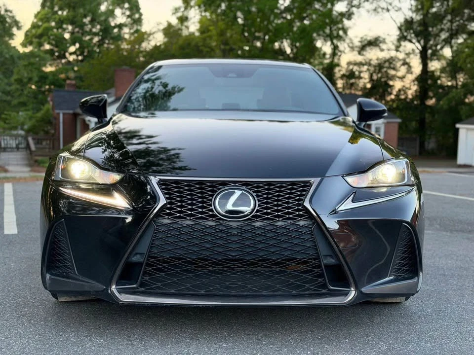 2019 Lexus IS 3rd Gen - Image 2 of 12