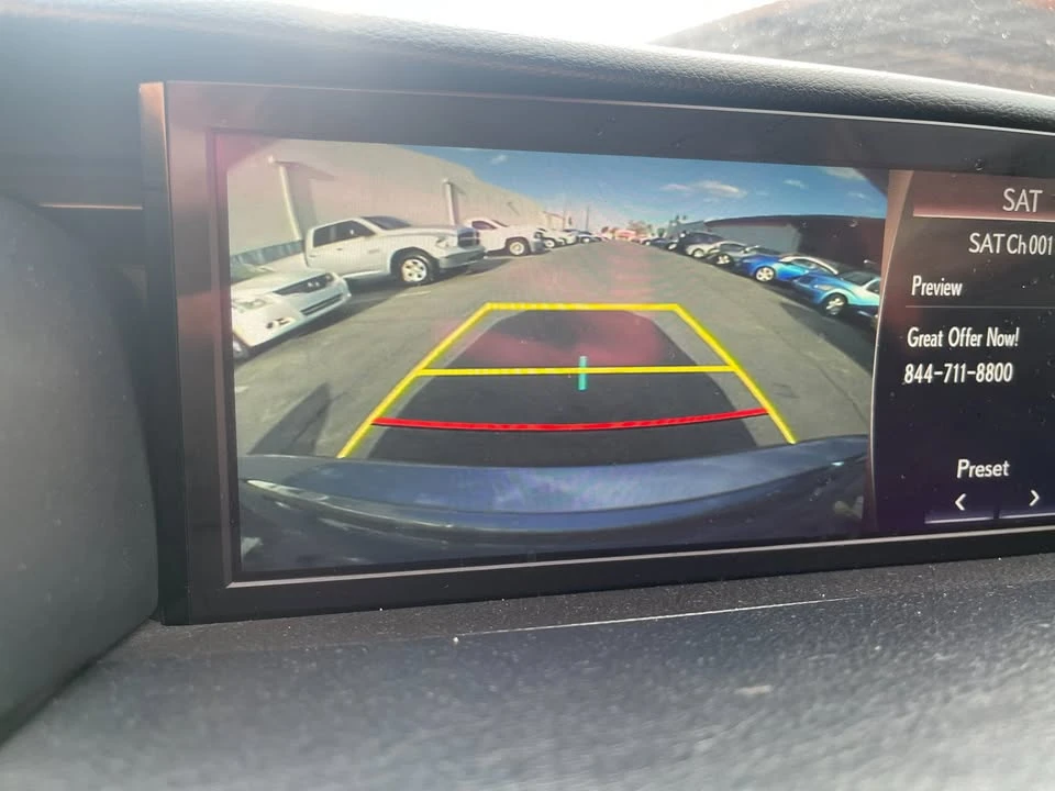 2019 Lexus IS 3rd Gen - Image 18 of 20