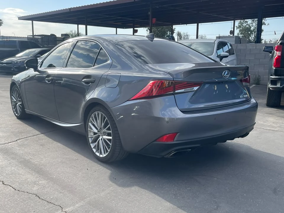 2019 Lexus IS 3rd Gen - Image 5 of 20