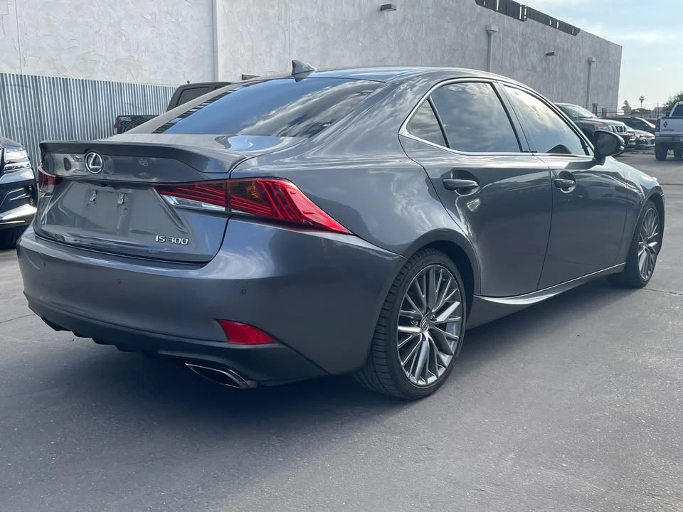 2019 Lexus IS 3rd Gen - Image 3 of 20