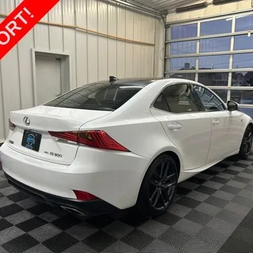 2019 Lexus IS 300