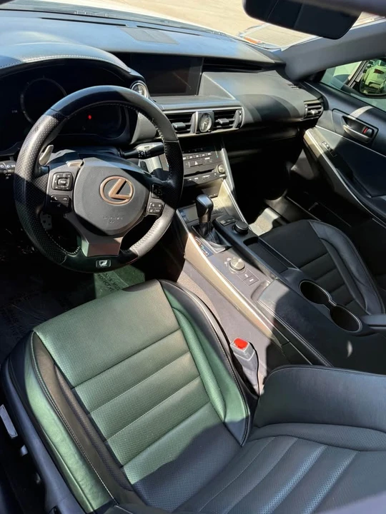 2019 Lexus IS 3rd Gen - Image 8 of 9