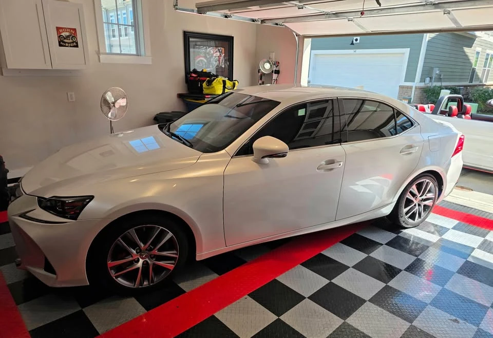 2019 Lexus IS 3rd Gen - Image 2 of 10