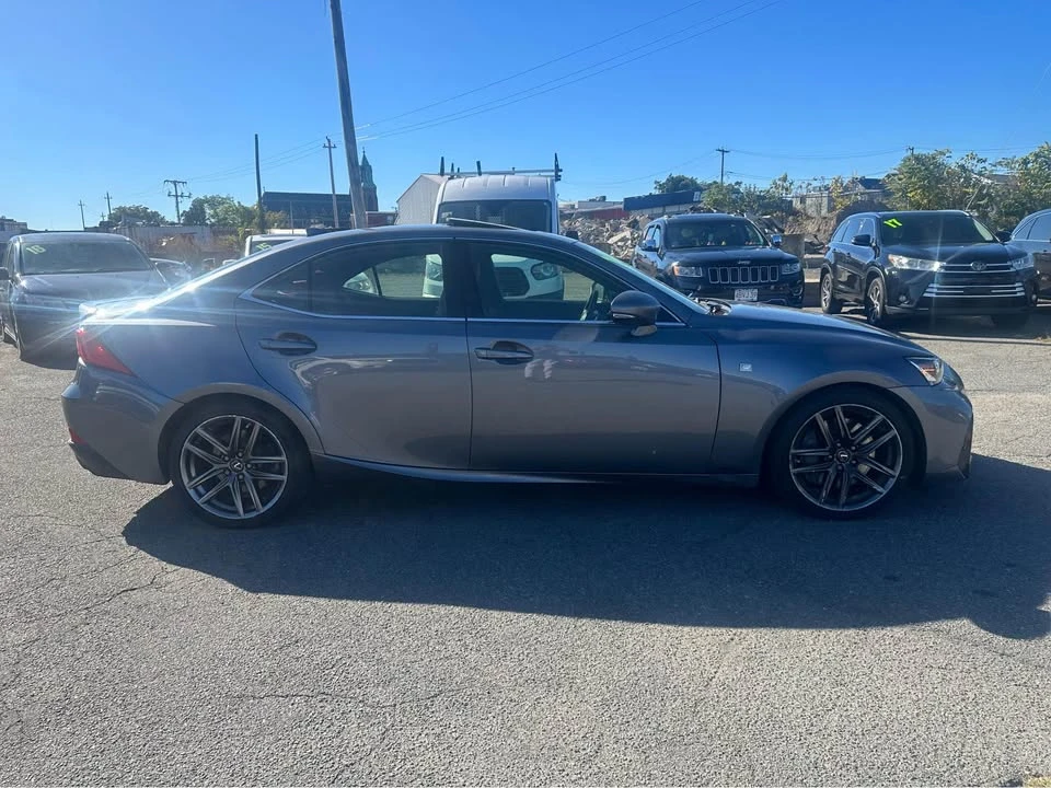 2019 Lexus IS 3rd Gen - Image 2 of 9
