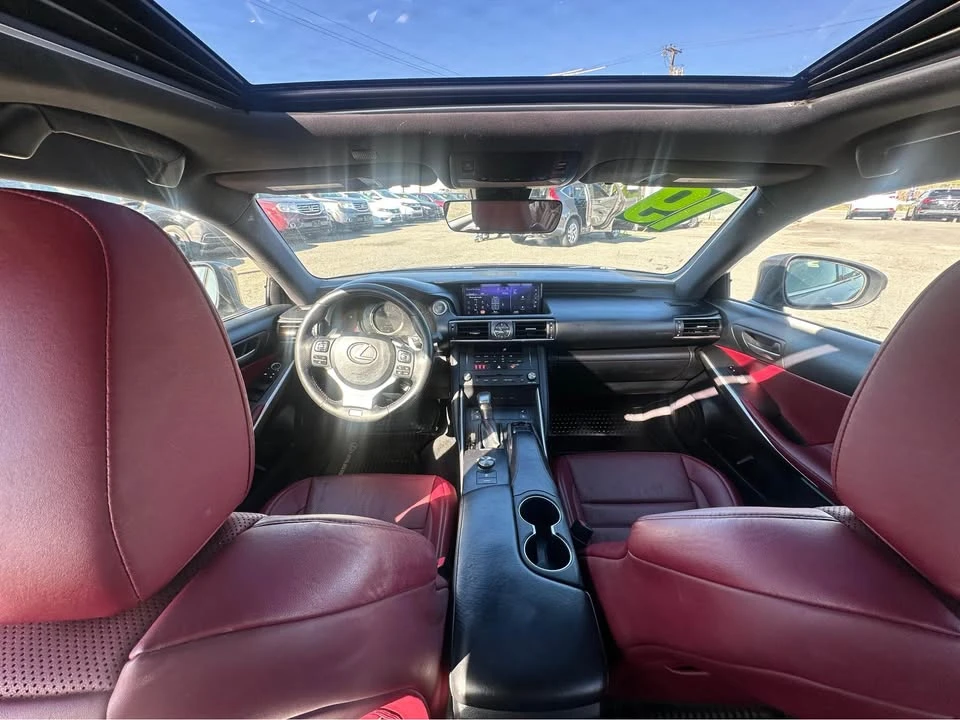 2019 Lexus IS 3rd Gen - Image 7 of 9