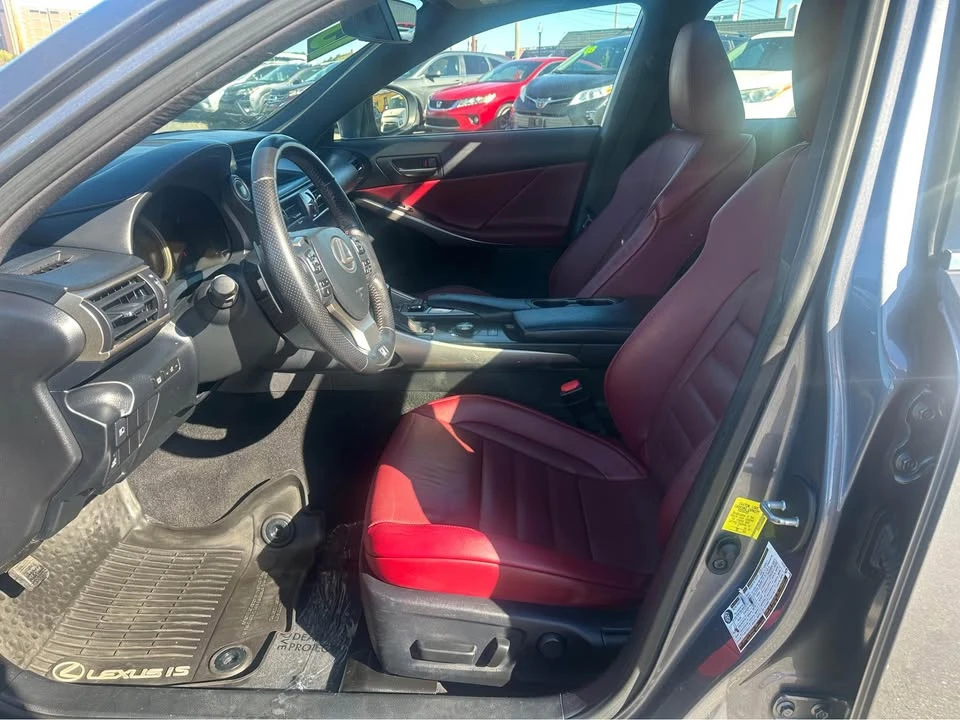 2019 Lexus IS 3rd Gen - Image 8 of 9