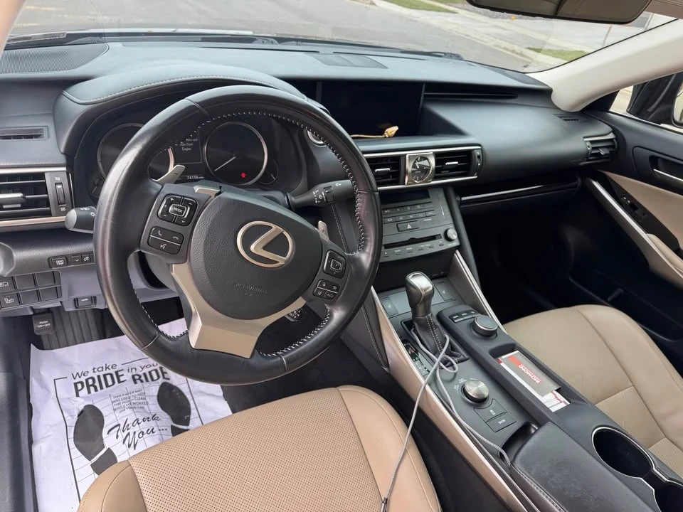 2019 Lexus IS 3rd Gen - Image 12 of 12