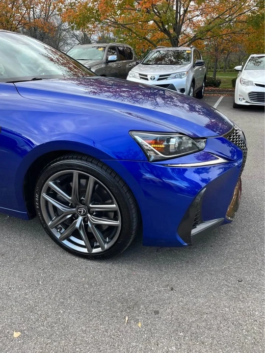 2019 Lexus IS 3rd Gen - Image 7 of 20