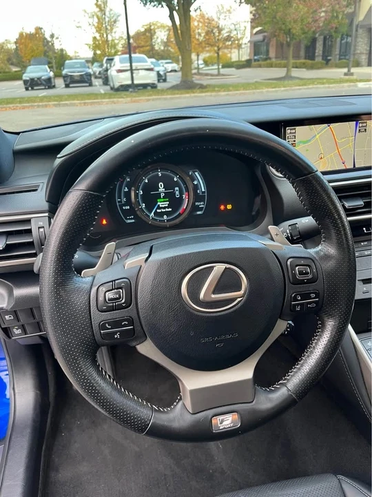 2019 Lexus IS 3rd Gen - Image 13 of 20
