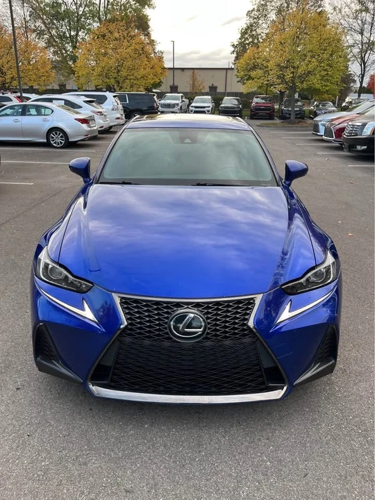 2019 Lexus IS 3rd Gen - Image 3 of 20