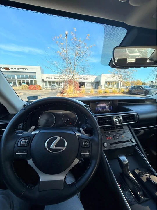 2019 Lexus IS 3rd Gen - Image 11 of 11
