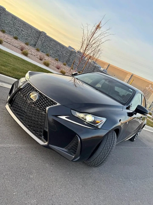2019 Lexus IS 3rd Gen - Image 2 of 12