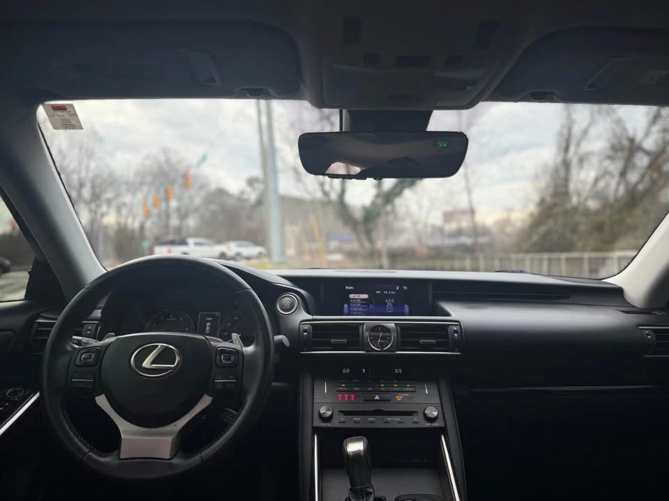 2019 Lexus IS 3rd Gen - Image 18 of 18