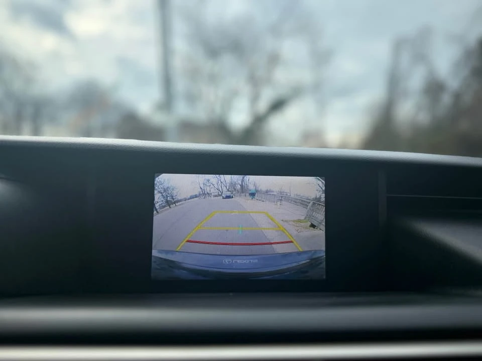 2019 Lexus IS 3rd Gen - Image 15 of 18