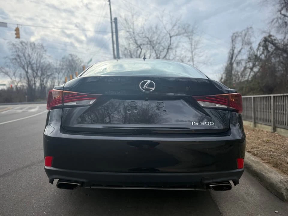 2019 Lexus IS 3rd Gen - Image 6 of 18