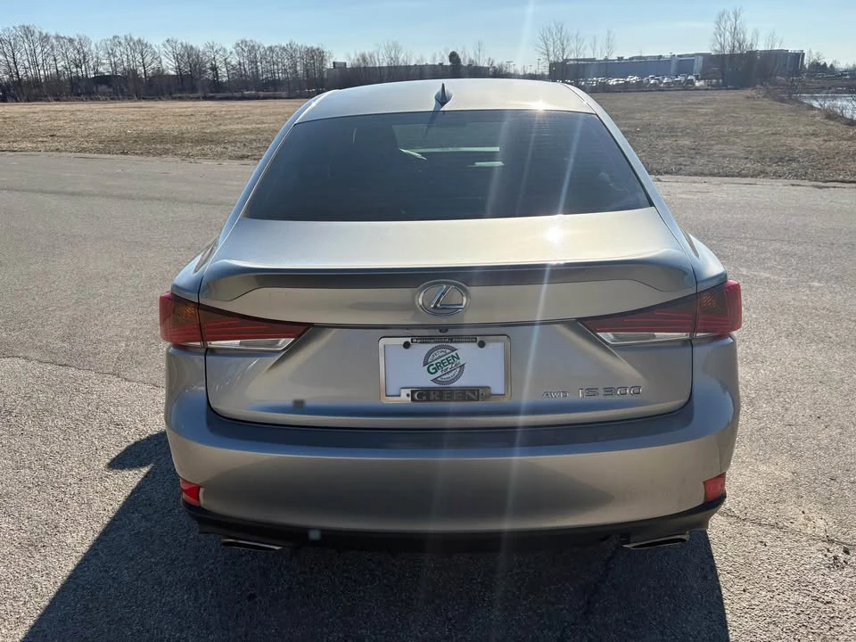 2019 Lexus IS 3rd Gen - Image 6 of 18