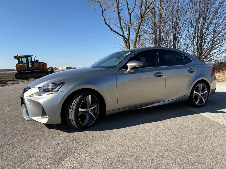 2019 Lexus IS 3rd Gen - Image 2 of 18