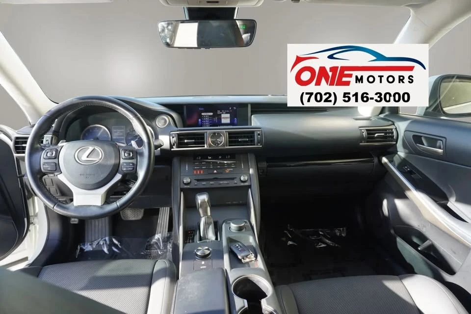 2019 Lexus IS 3rd Gen - Image 12 of 20
