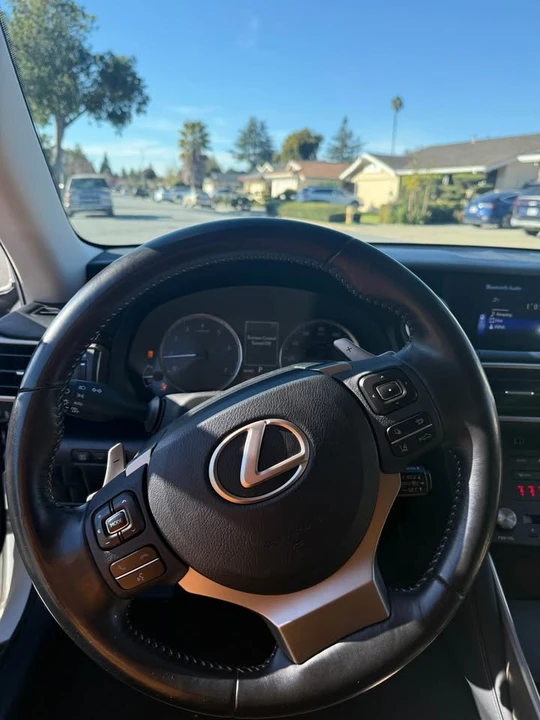 2019 Lexus IS 3rd Gen - Image 8 of 8