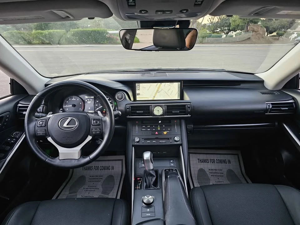 2019 Lexus IS 3rd Gen - Image 8 of 19