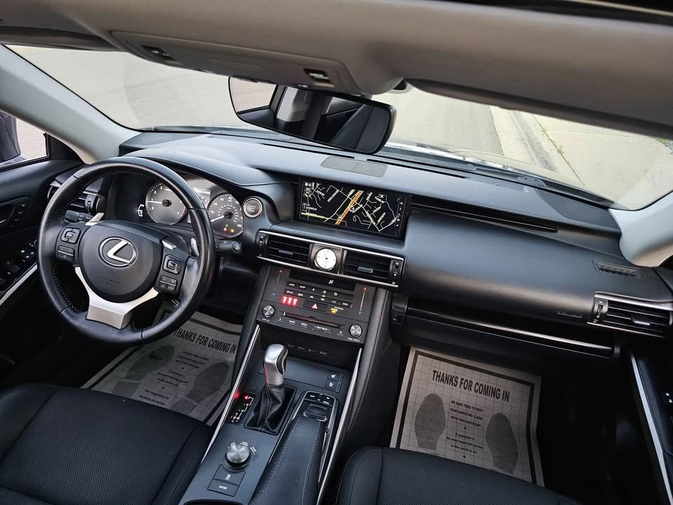 2019 Lexus IS 3rd Gen - Image 10 of 19