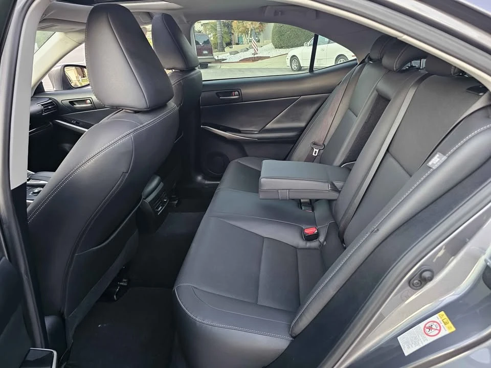 2019 Lexus IS 3rd Gen - Image 13 of 19