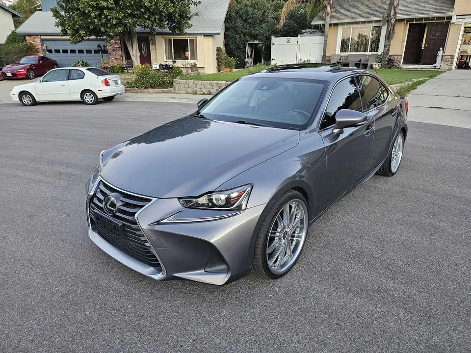 2019 Lexus IS 3rd Gen - Image 2 of 20