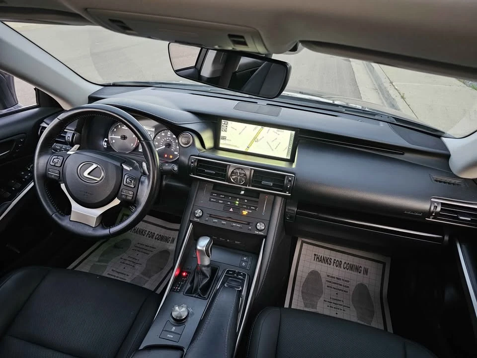 2019 Lexus IS 3rd Gen - Image 10 of 20