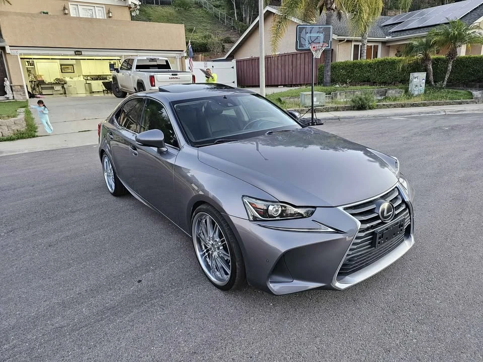 2019 Lexus IS 3rd Gen - Image 3 of 20
