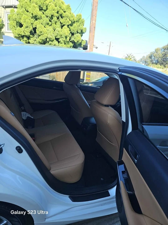 2019 Lexus IS 3rd Gen - Image 9 of 18