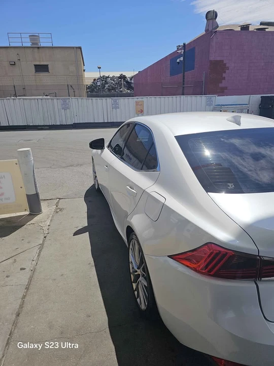 2019 Lexus IS 3rd Gen - Image 5 of 18