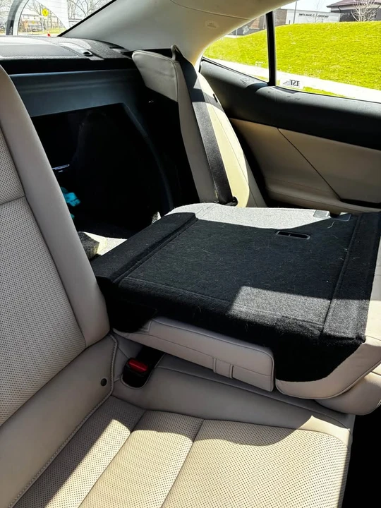 2019 Lexus IS 3rd Gen - Image 11 of 13