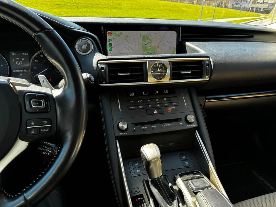 2019 Lexus IS 3rd Gen - Image 6 of 13