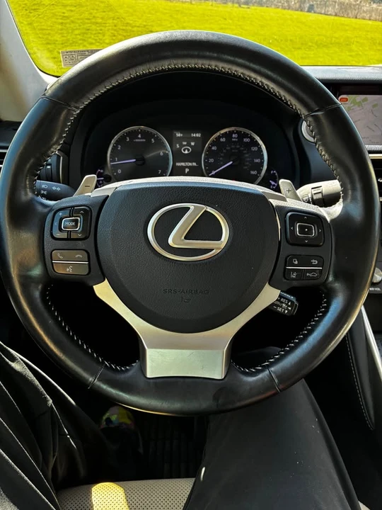 2019 Lexus IS 3rd Gen - Image 5 of 13