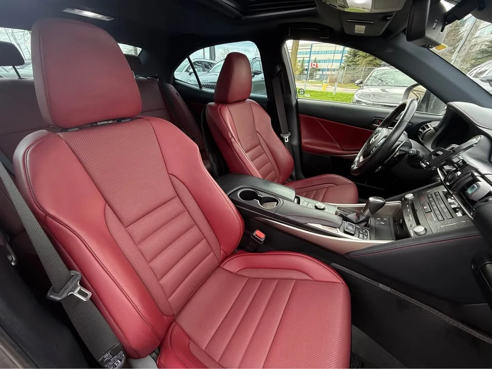 2019 Lexus IS 3rd Gen - Image 11 of 12