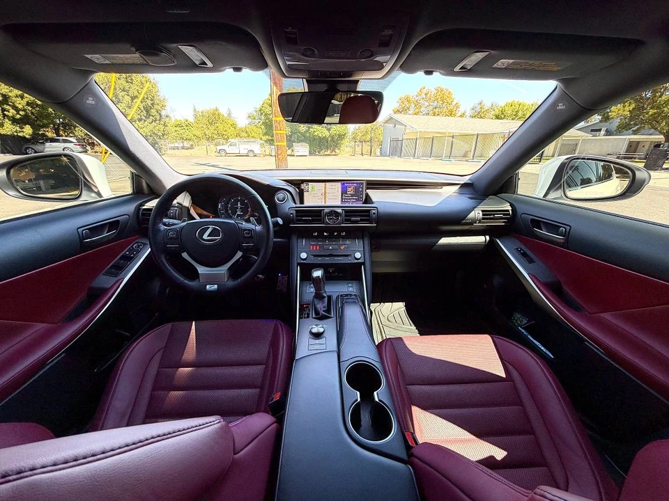 2019 Lexus IS 3rd Gen - Image 13 of 16